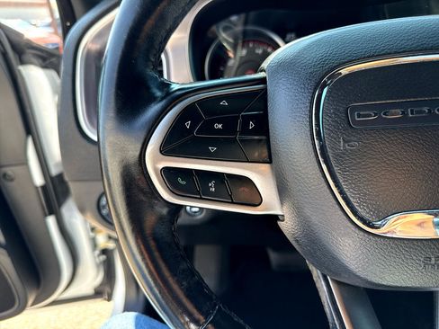 Used 2021 Dodge Charger SXT w/ Leather Interior Group image 17