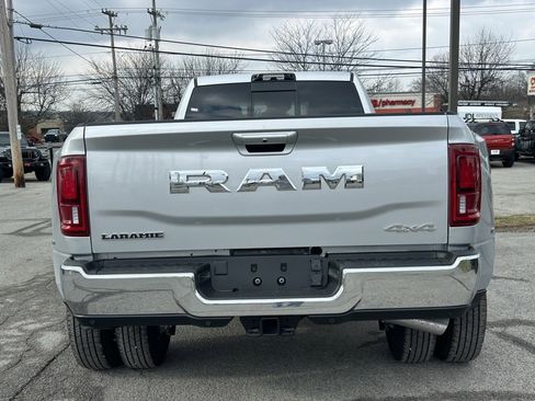 New 2026 RAM 3500 Laramie w/ Towing Technology Group image 7