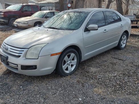 Used 2007 Ford Fusion SE FWD image 1