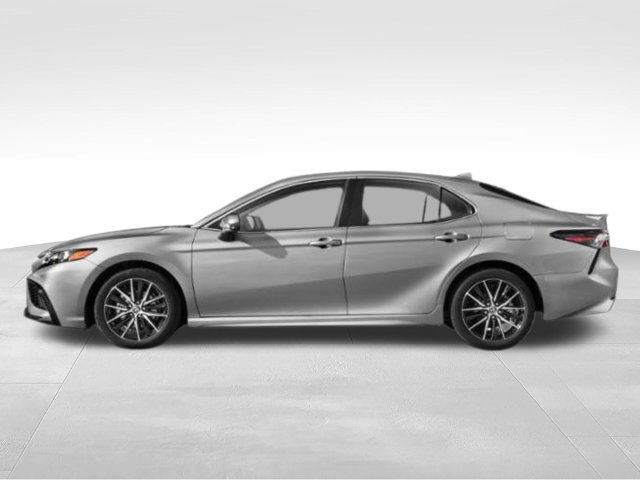 Used 2022 Toyota Camry SE FWD image 3