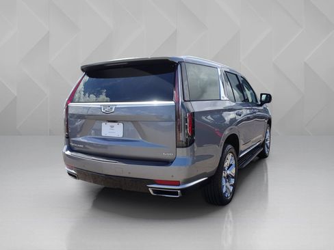 Used 2021 Cadillac Escalade Premium Luxury AWD/4WD image 5