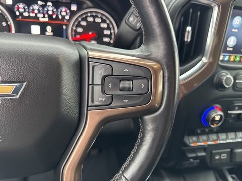 Used 2021 Chevrolet Silverado 1500 High Country w/ Technology Package image 19
