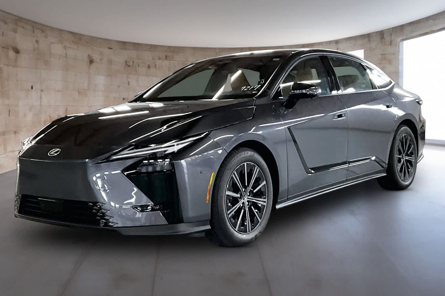 New 2026 Lexus ES 500e AWD/4WD image 2
