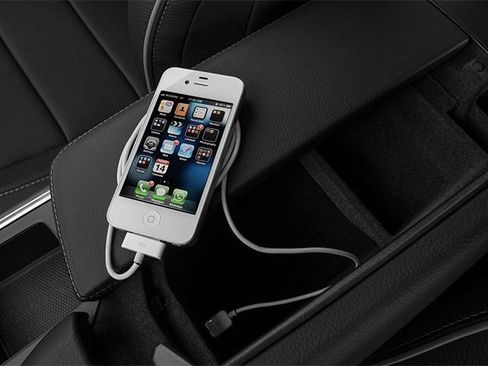 Used 2014 Mercedes-Benz GL 550 4MATIC image 16