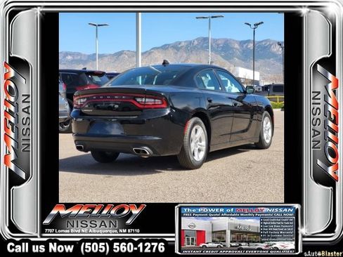 Used 2023 Dodge Charger SXT image 4