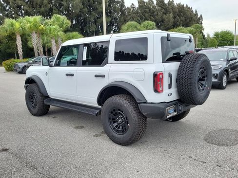 New 2026 Ford Bronco Outer Banks w/ Sasquatch Package image 7