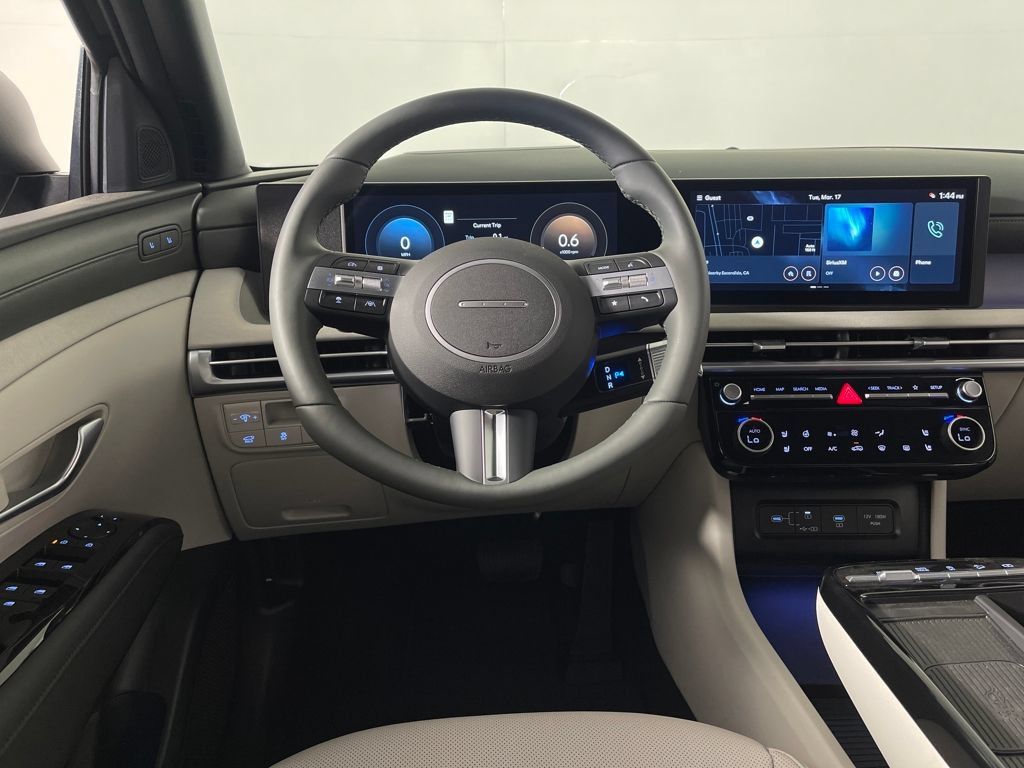 New 2026 Hyundai Tucson Limited FWD image 15