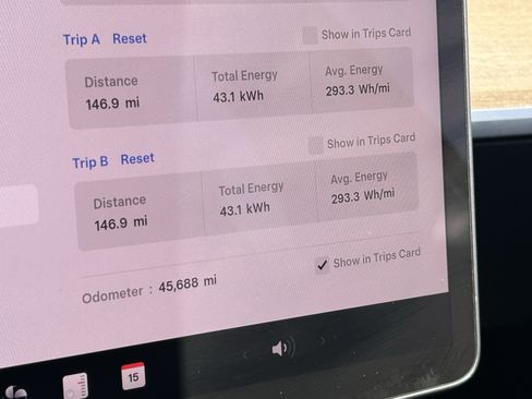 Used 2023 Tesla Model 3 Standard Range RWD image 26