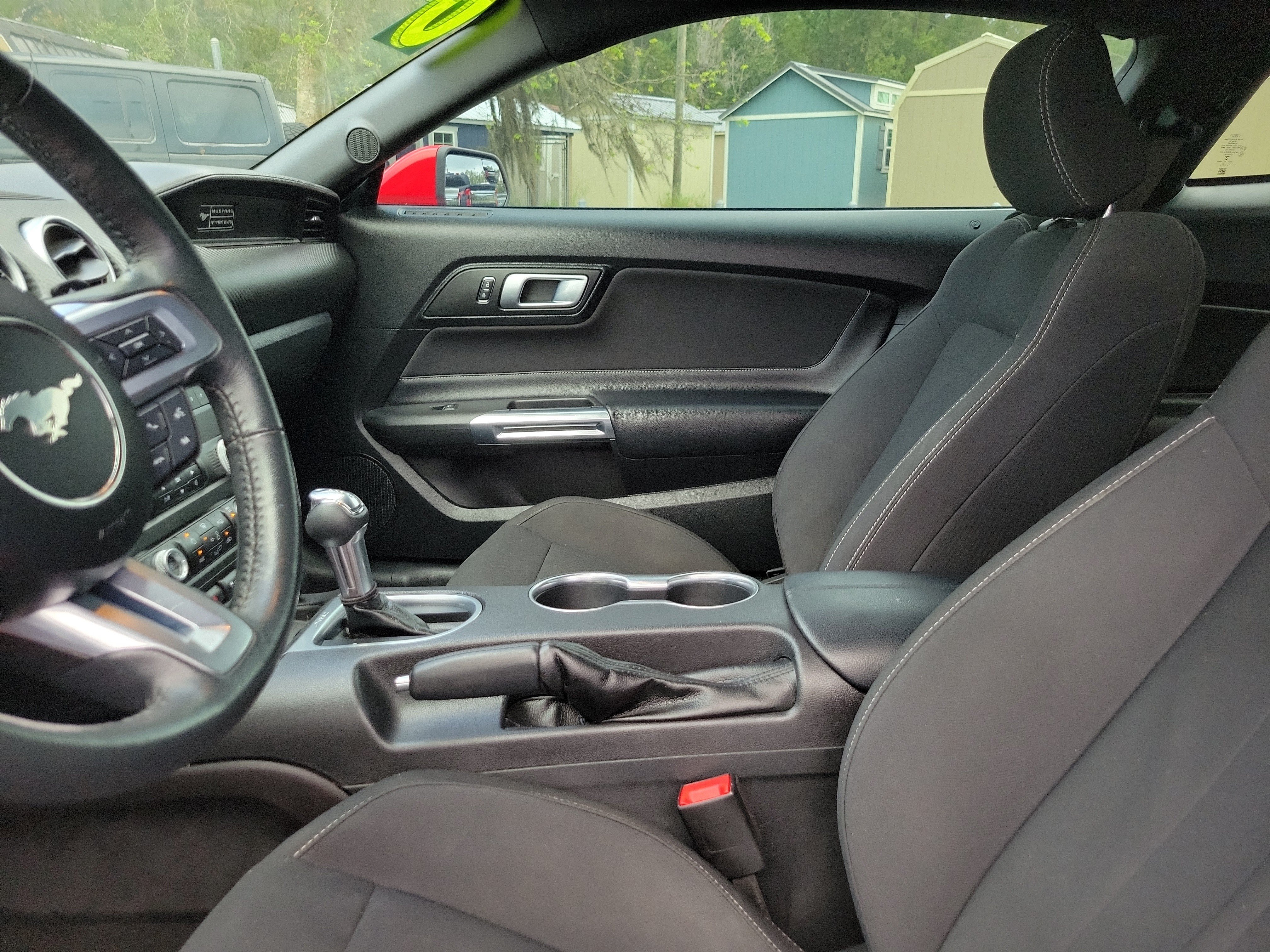Used 2020 Ford Mustang Coupe RWD image 10