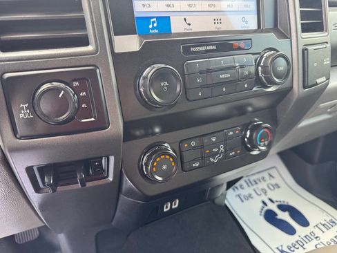 Used 2019 Ford F250 XL w/ STX Appearance Package AWD/4WD image 33