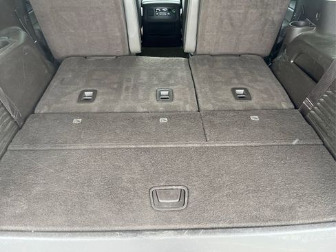 Used 2018 GMC Yukon Denali image 24