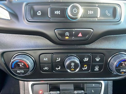 Certified 2023 GMC Terrain SLE w/ Driver Convenience Package image 20