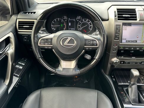 Used 2020 Lexus GX 460 Premium image 16