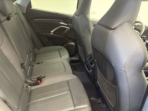 Used 2025 Audi Q5 Premium Plus AWD/4WD image 29