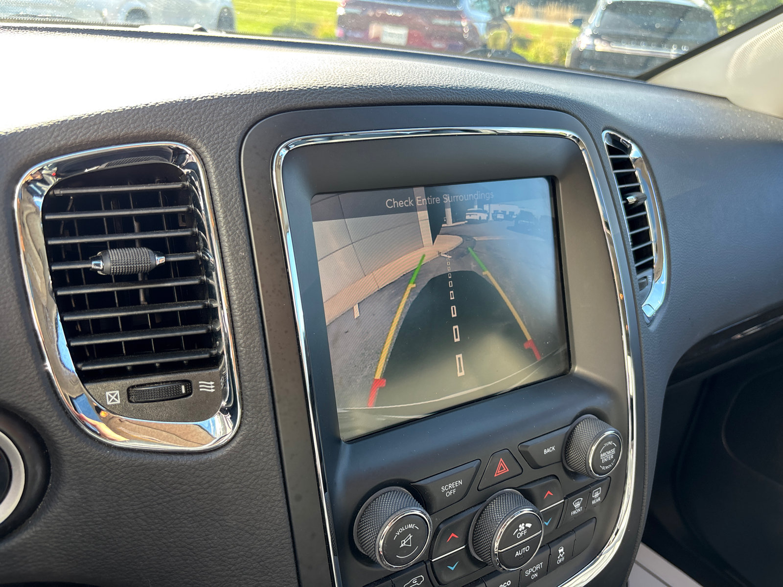 Used 2016 Dodge Durango Citadel w/ Technology Group RWD image 19