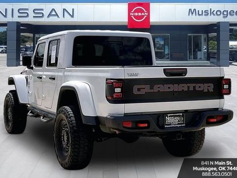 Used 2020 Jeep Gladiator Mojave AWD/4WD image 4