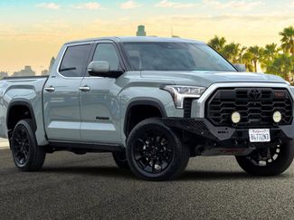 Used 2022 Toyota Tundra Limited w/ TRD Off-Road Package AWD/4WD video 2