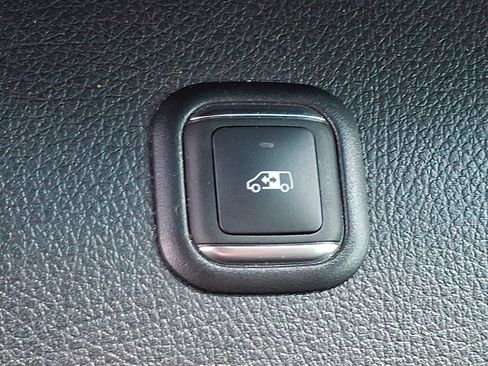 Used 2025 Mercedes-Benz Sprinter 2500 image 23