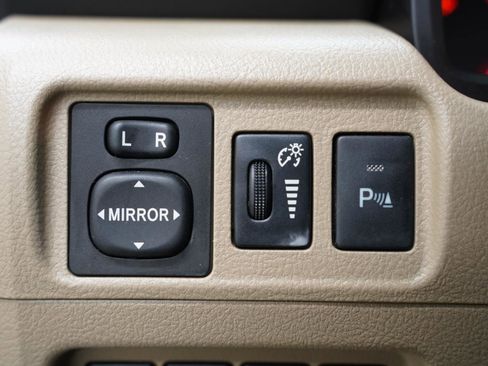 Used 2010 Toyota 4Runner SR5 image 22