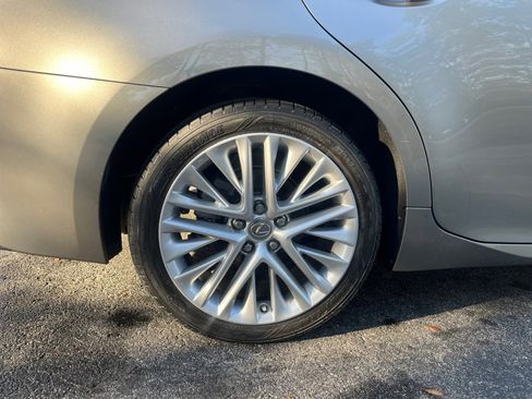 Used 2016 Lexus ES 350 image 23