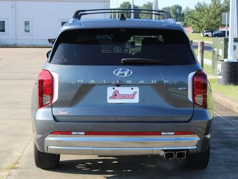 Used 2024 Hyundai Palisade Calligraphy AWD/4WD image 4