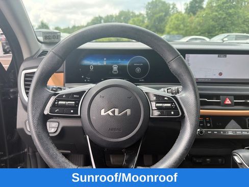Used 2024 Kia Seltos SX w/ SX Sunroof Package AWD/4WD image 15