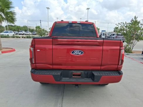 Used 2025 Ford F150 Lariat w/ Equipment Group 501A Mid AWD/4WD image 5
