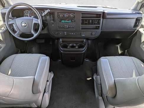 Used 2023 Chevrolet Express 3500 LT w/ LT Preferred Equipment Group RWD image 18