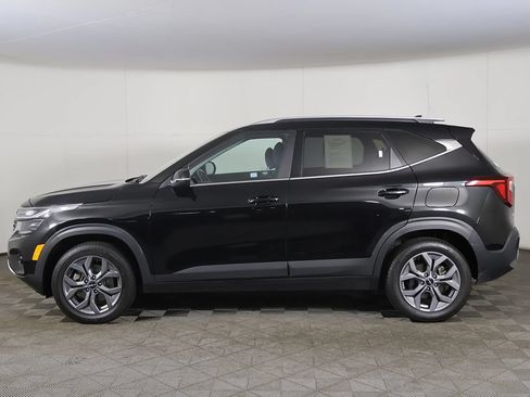 Used 2024 Kia Seltos S AWD/4WD image 17