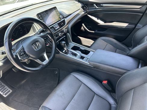 Used 2020 Honda Accord Sport image 16