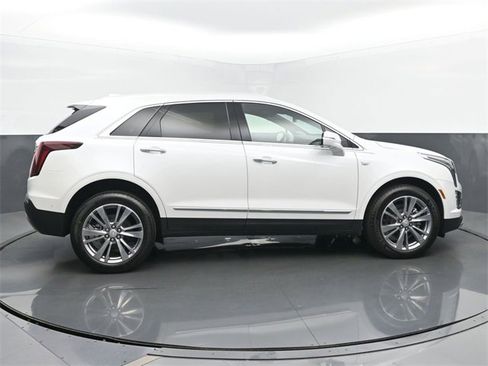New 2025 Cadillac XT5 Premium Luxury w/ Technology Package image 6