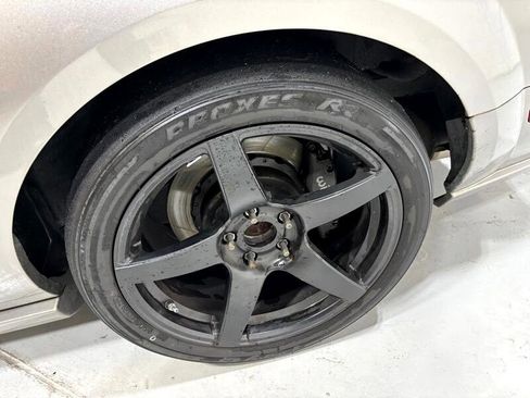 Used 2009 Ford Mustang GT Premium image 11