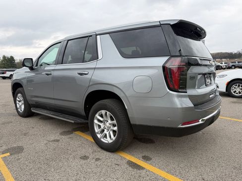 Used 2025 Chevrolet Tahoe LT AWD/4WD image 11