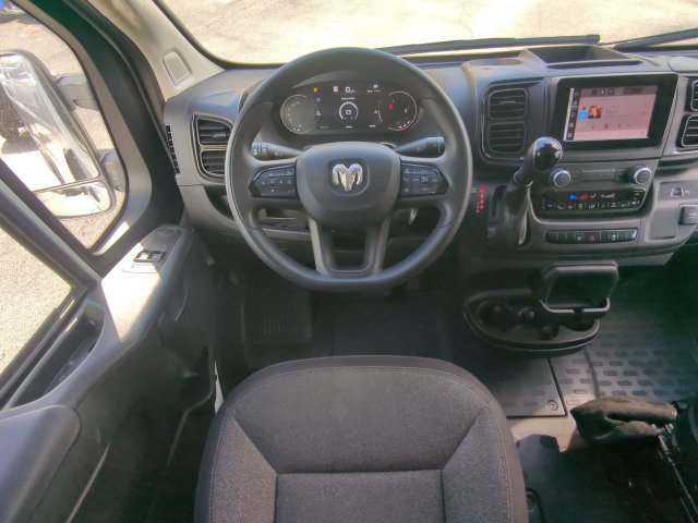 Used 2025 RAM ProMaster 2500 w/ U-Haul Equipment Group FWD image 17