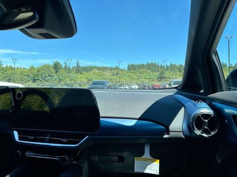New 2026 Chevrolet Equinox EV LT FWD image 27