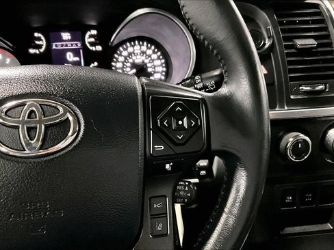 Used 2018 Toyota Sequoia Limited w/ Safety & Convenience Package AWD/4WD image 24