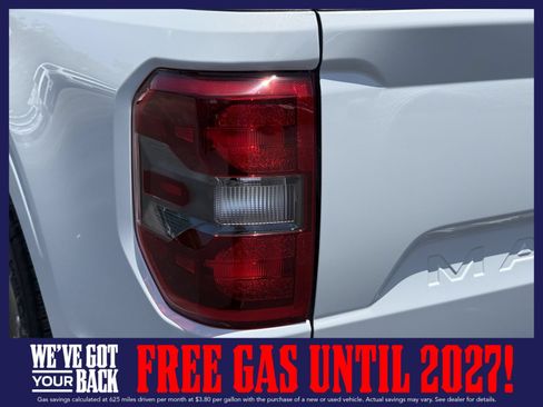 New 2026 Ford Maverick Lobo AWD/4WD image 9