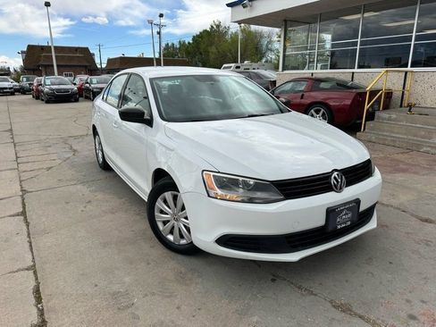 Used 2014 Volkswagen Jetta S image 1