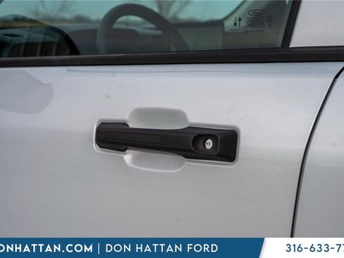 New 2026 Ford Maverick XL image 24