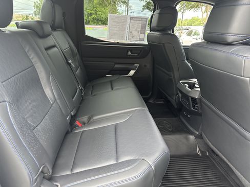 Used 2024 Toyota Tundra Platinum AWD/4WD image 6