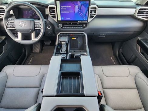 Used 2024 Toyota Tundra Limited AWD/4WD image 19