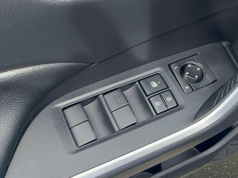 Certified 2022 Toyota RAV4 LE w/ Carpet Mat Package (TMS) image 17