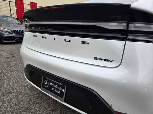 Used 2026 Toyota Prius Plug-In Hybrid image 15