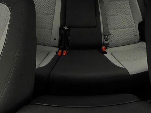 Used 2022 Chevrolet Equinox LS FWD image 13