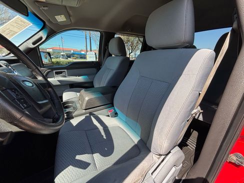 Used 2011 Ford F150 XLT w/ XLT Chrome Pkg image 14