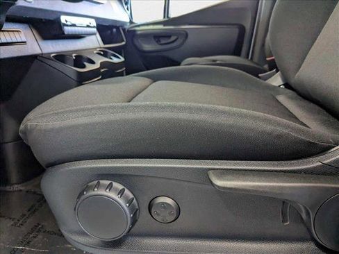 New 2025 Mercedes-Benz Sprinter 2500 image 3