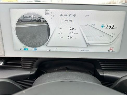 Used 2023 Hyundai Ioniq 5 Limited image 32