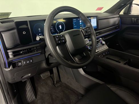 Used 2025 Hyundai Santa Fe Calligraphy image 24