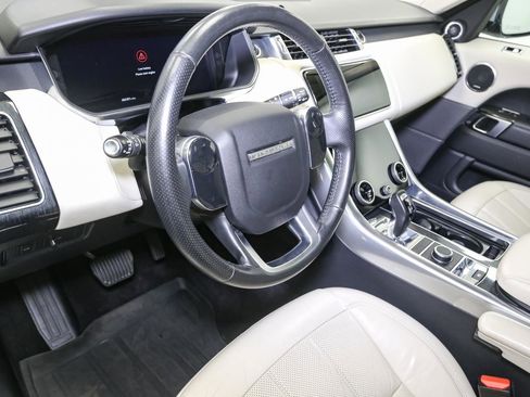 Used 2019 Land Rover Range Rover Sport HSE image 24