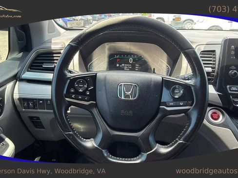 Used 2018 Honda Odyssey EX-L image 19
